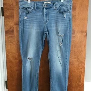 Levi’s 711 Skinny Jeans (33)